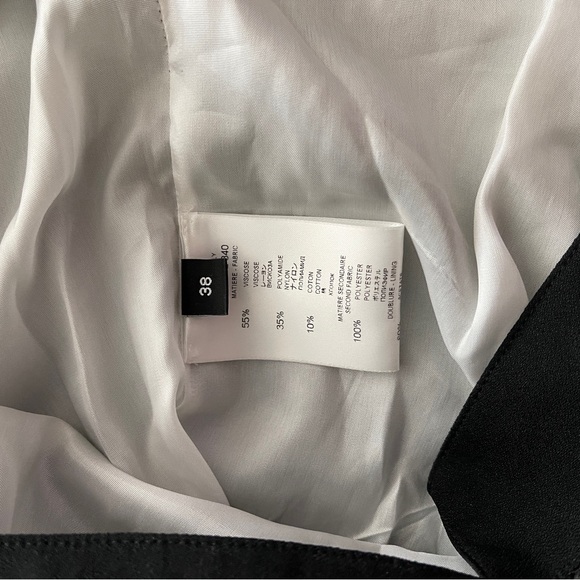 Givenchy Black and White Lace Shift Dress w/ Square Neckline. Excellent Cond. XS - Picture 7 of 9